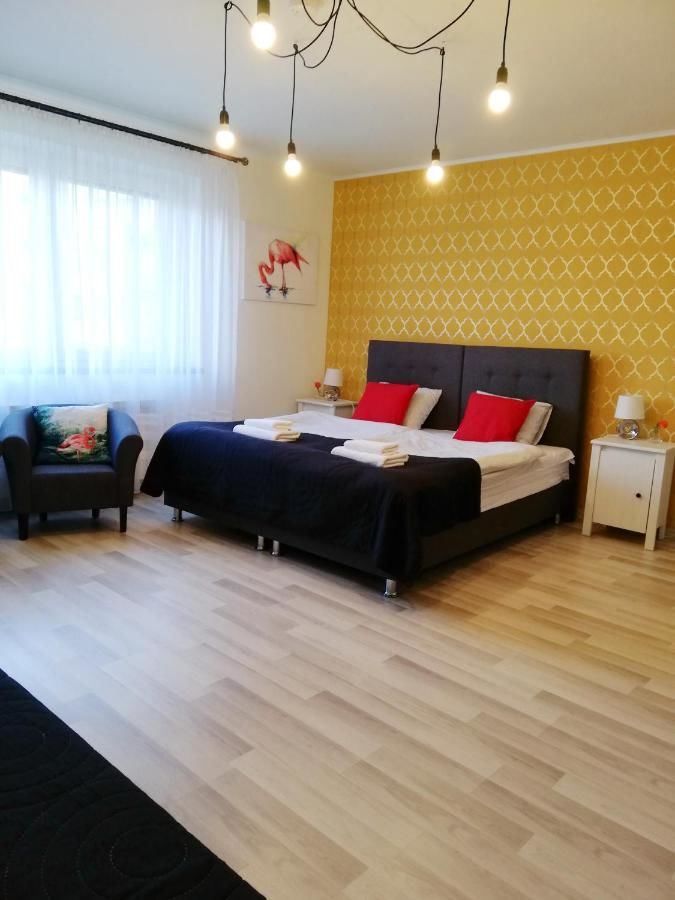 Проживание в семье 7th Room Guest House Освенцим-4